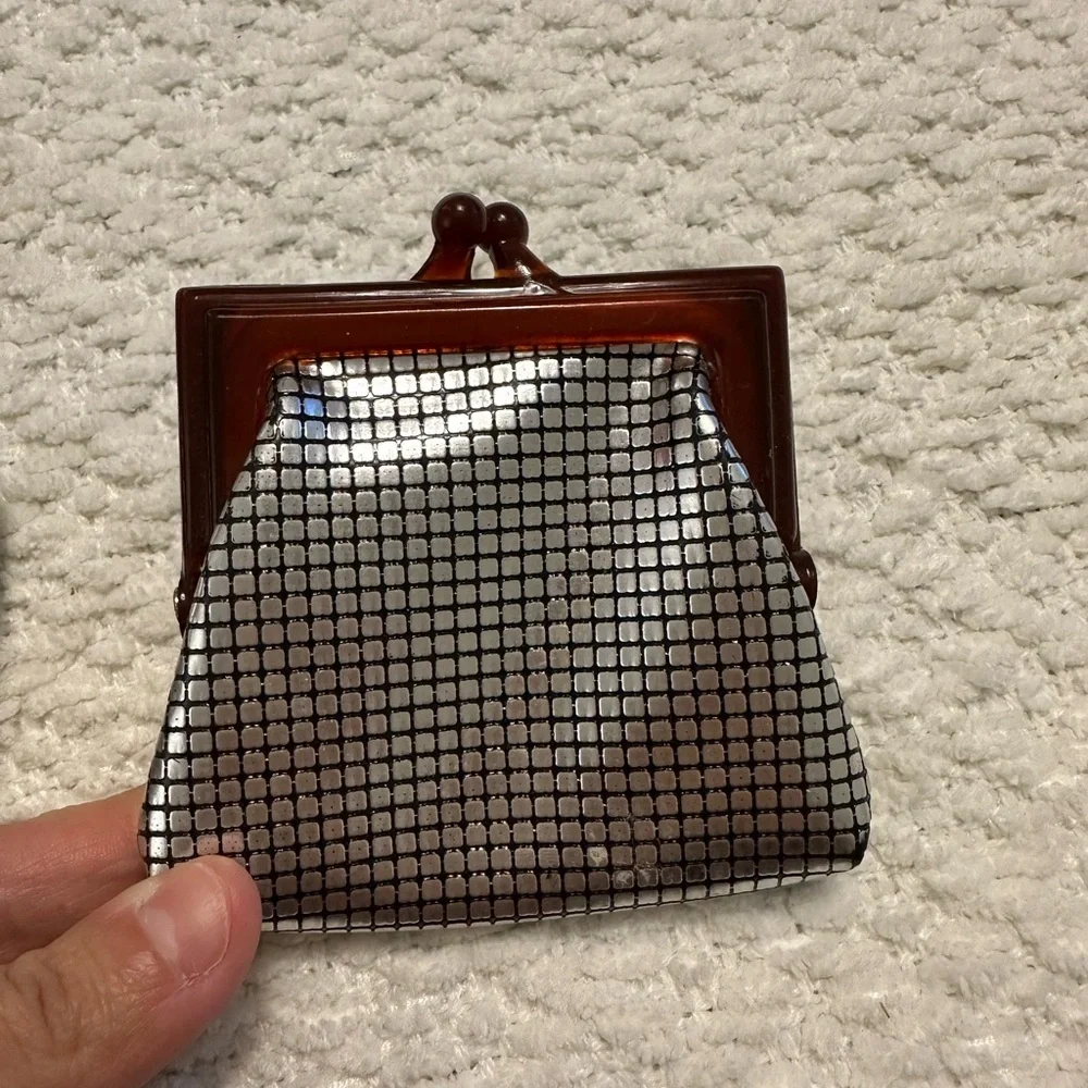 Vintage Regal Clutch and Coin Purse Set Silver Tone Mesh Print Vinyl - Picture 11 of 15